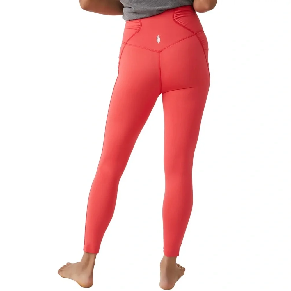 FREE PEOPLE set the pace leggings